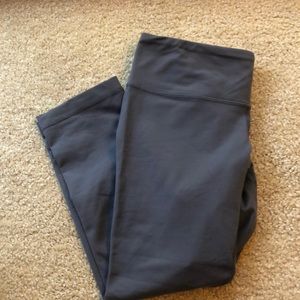 Gray luluemon capris